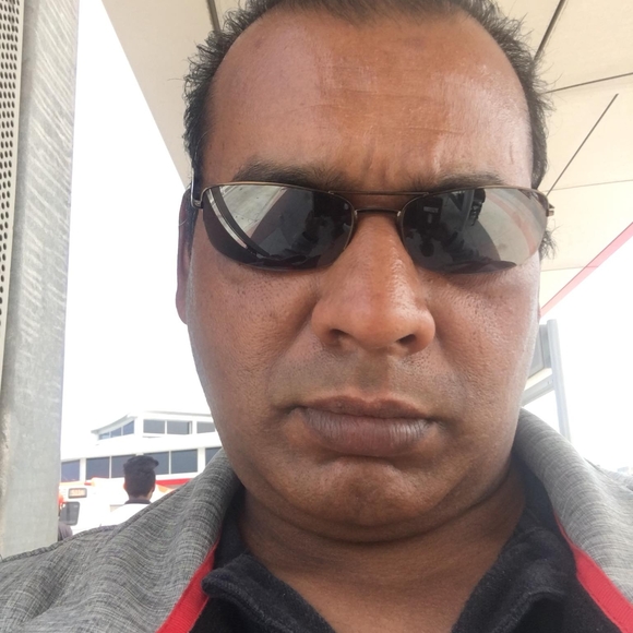 Meet your Posher, Mohamed - Picture 1 of 1